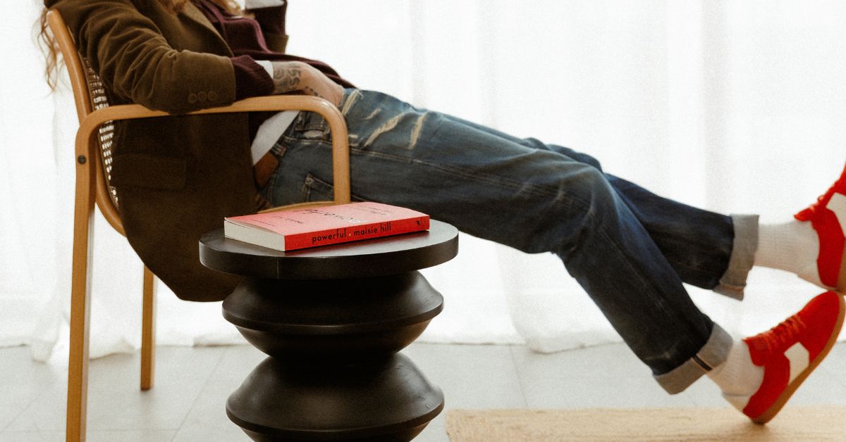 The Maisie Hill Experience | Engaging with Your Inner Critic and Showing Up Fully with Pamela (A Powerful Member’s Journey)